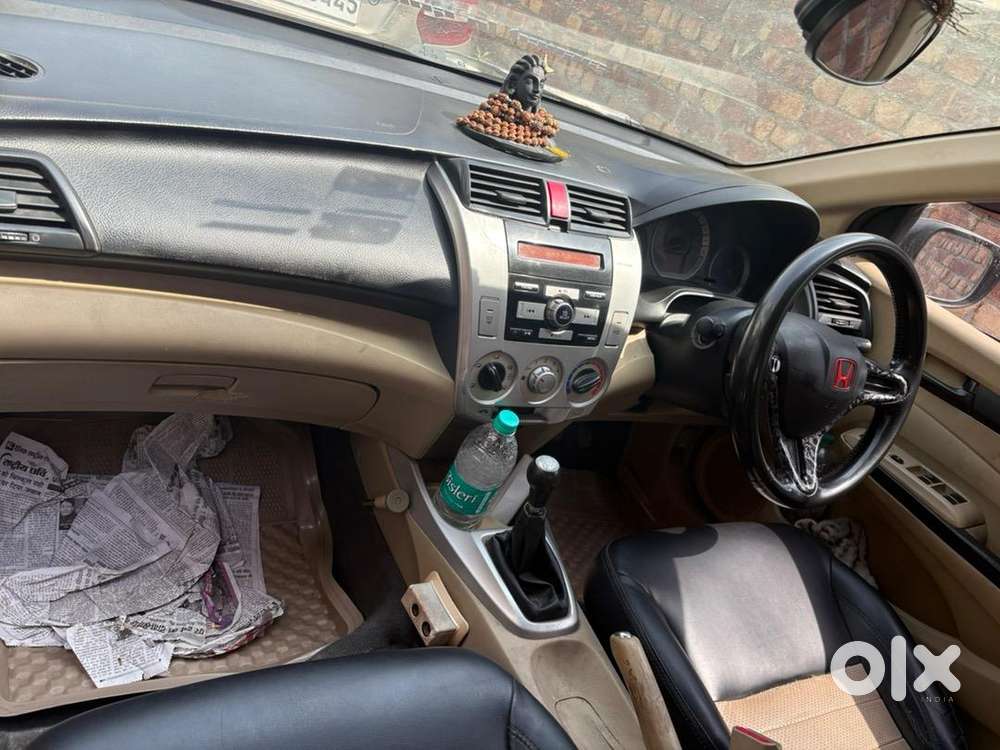 Honda City 2011 Petrol Good Condition Sab Ok Aa