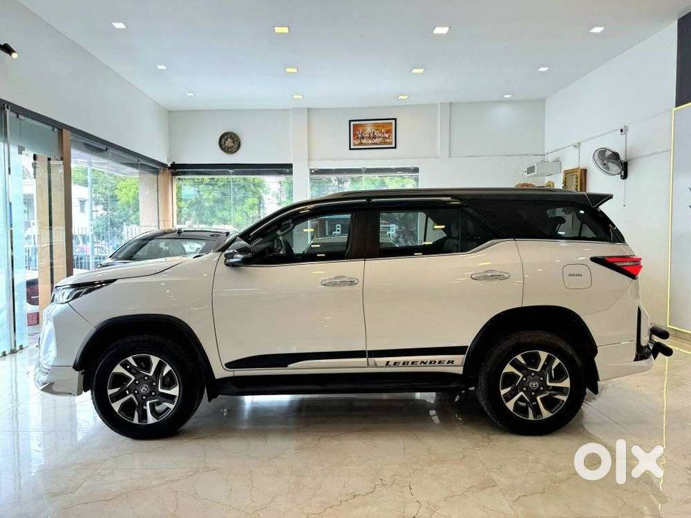 Toyota Fortuner Legender 4x2 At 2.8, 2024, Diesel