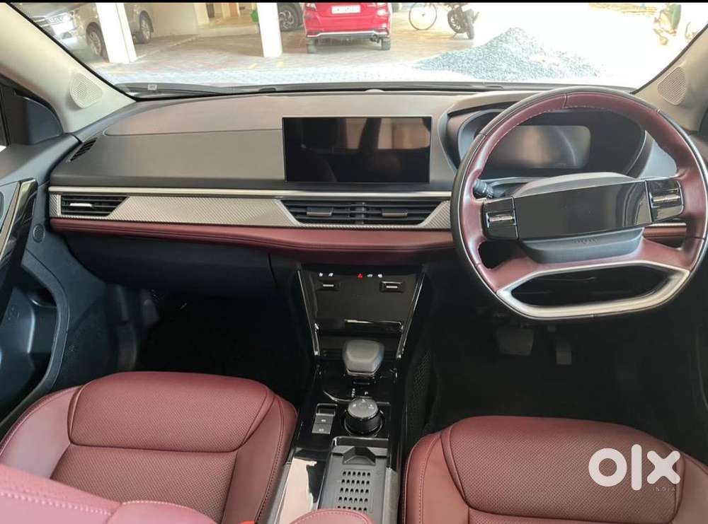 Tata Curvv Ev 2025 Electric Well Maintained