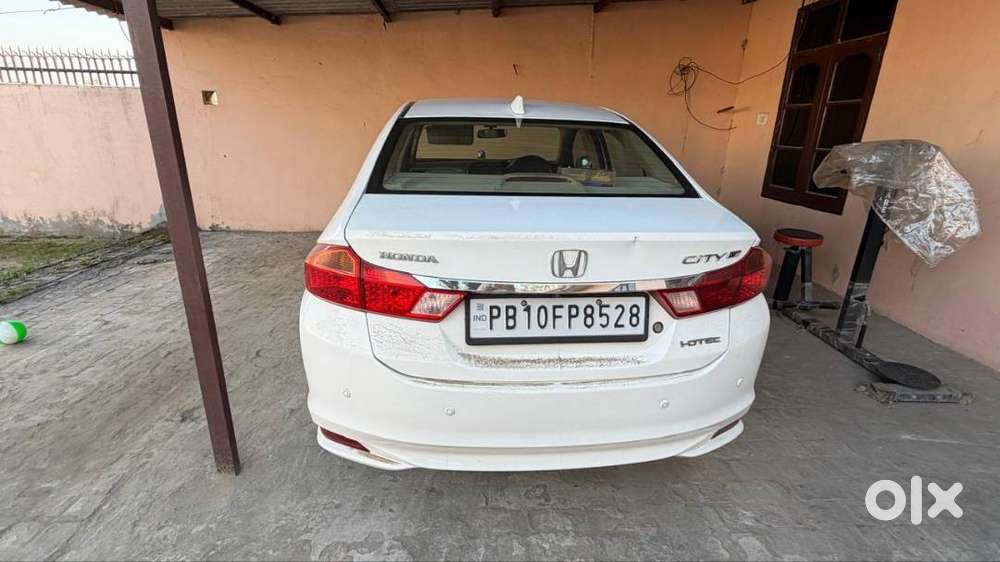 Honda City 2025 Diesel Well Maintained