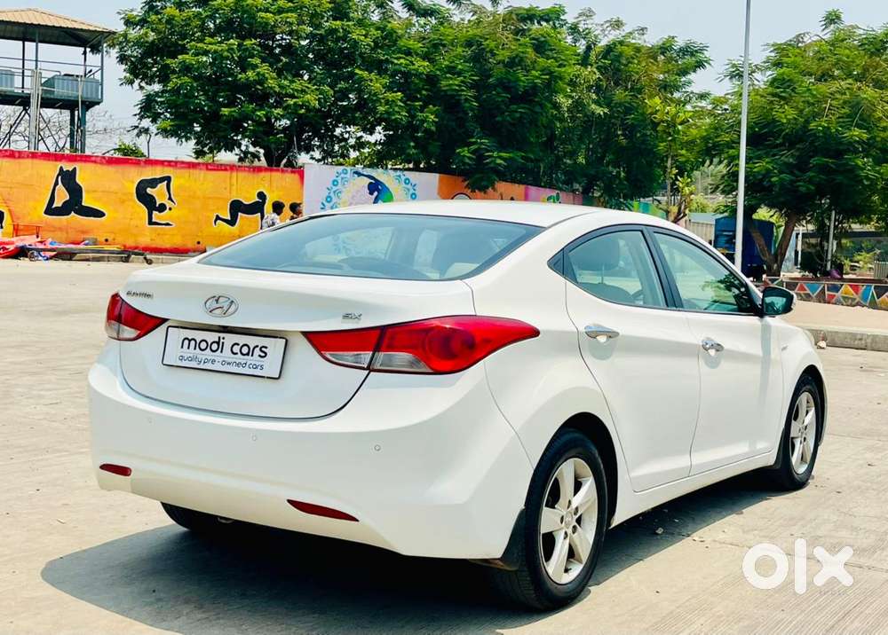 Hyundai Elantra 1.8 Sx Mt, 2014, Petrol