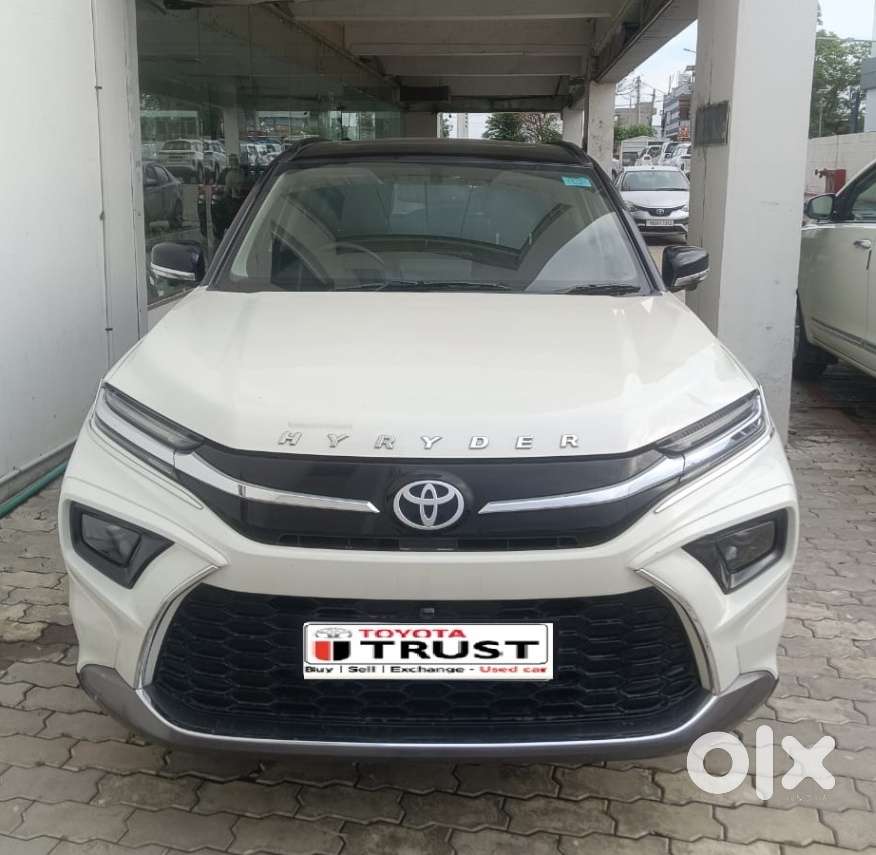 Toyota Urban Cruiser Hyryder 1.5 V Neo Drive Awd, 2023, Petrol