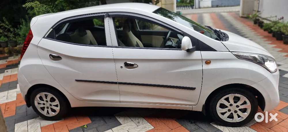 Hyundai Eon 0.8 Magna Plus 2015