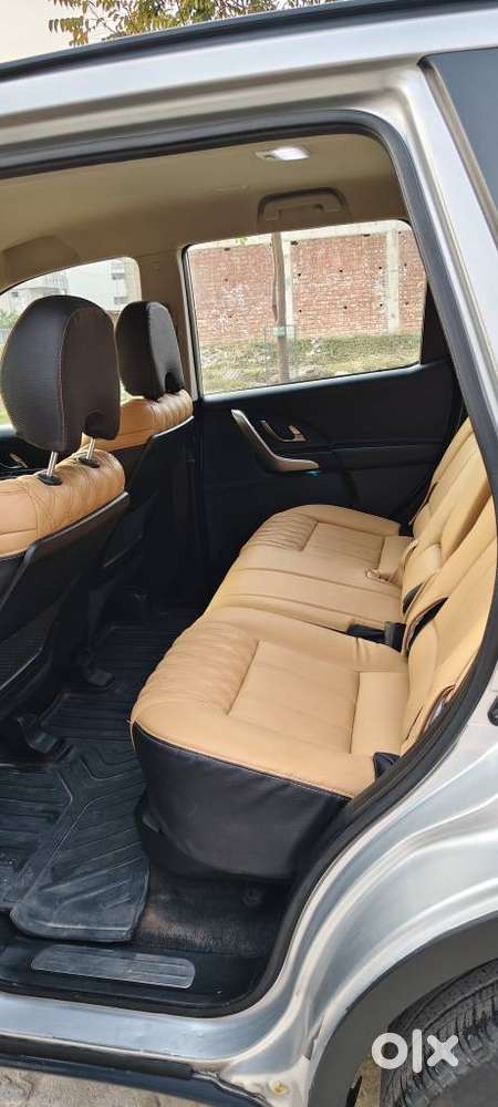 Mahindra Xuv500 W7 At, 2018, Diesel