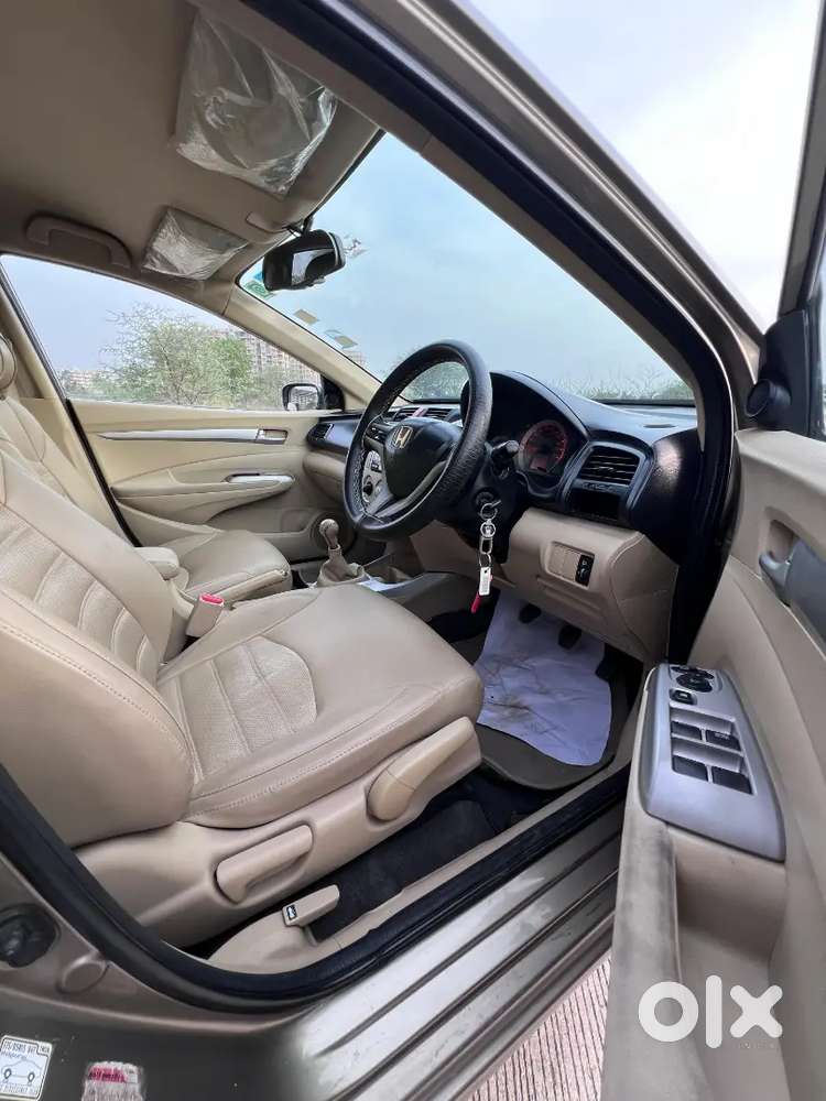 Honda City Ivtec V Top Modal New Condition