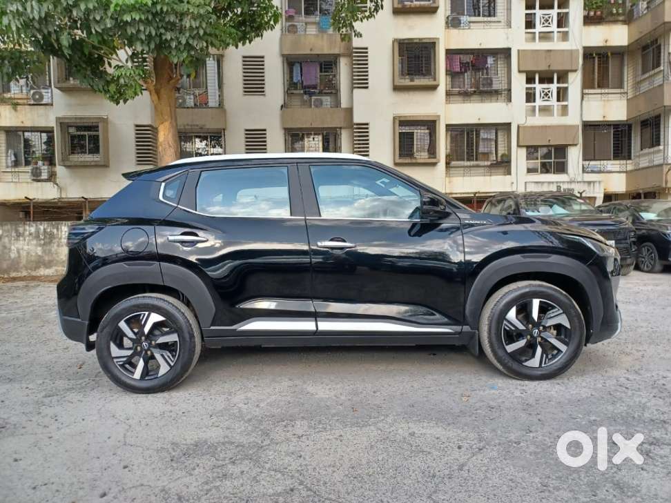 Nissan Magnite Tekna B4d 1.0 Amt Cng, 2024, Petrol