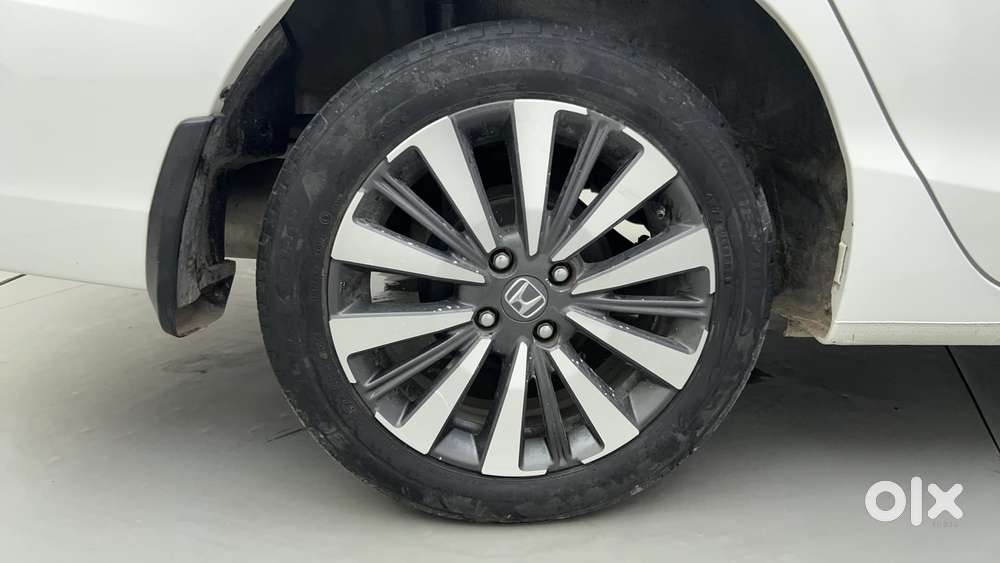 Honda City Zx Petrol Cvt, 2023, Petrol