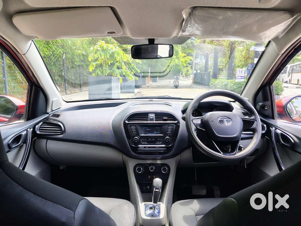 Tata Tiago 1.2 Revotron Xza, 2019, Petrol