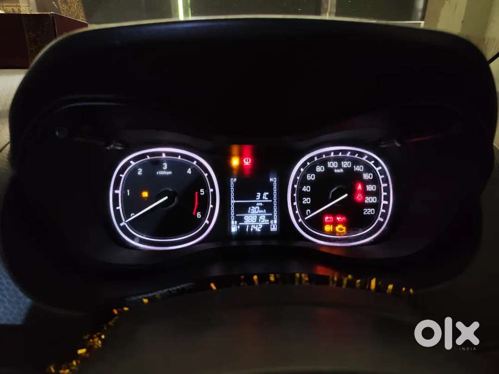 Maruti Suzuki Breeza Zdi+