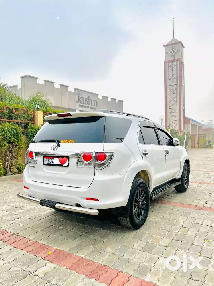 Toyota Fortuner Car 2013 Diesel Good Condition