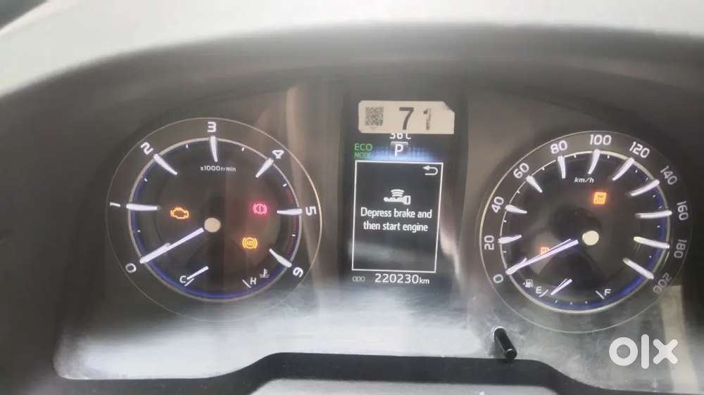 Toyota Innova Crysta 2016 Diesel Automatic
