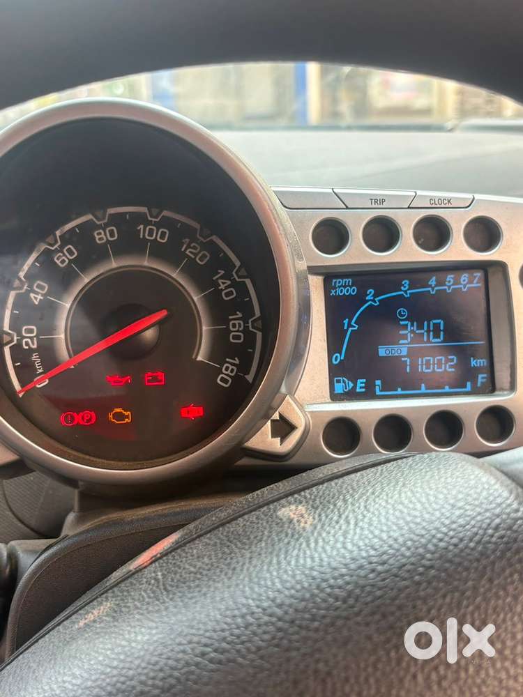 Chevrolet Beat Petrol 2010