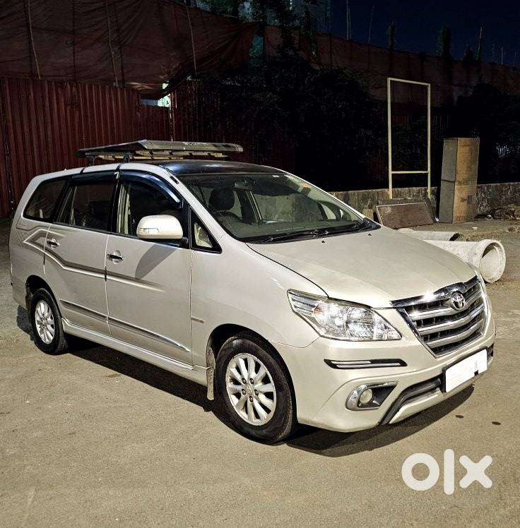 Toyota Innova 2.5 V 8 Str, 2014, Diesel