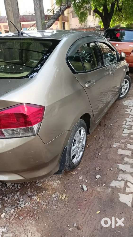 Honda City 2011 Petrol Well Maintained