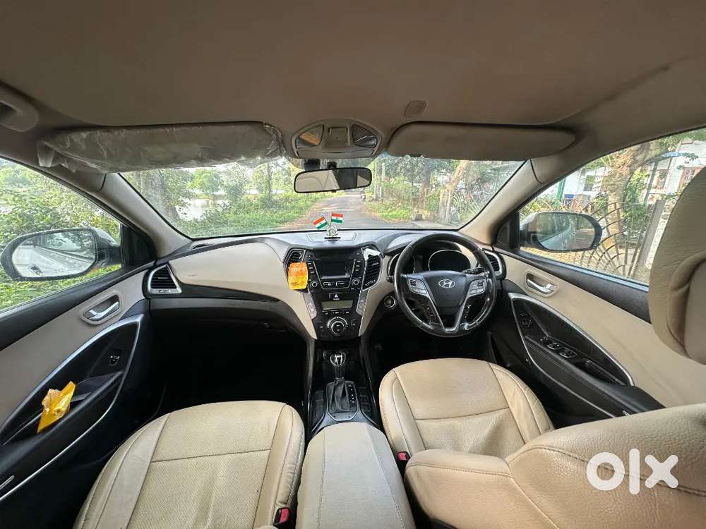 Hyundai Santa Fe 2014 Diesel 93000 Km Driven