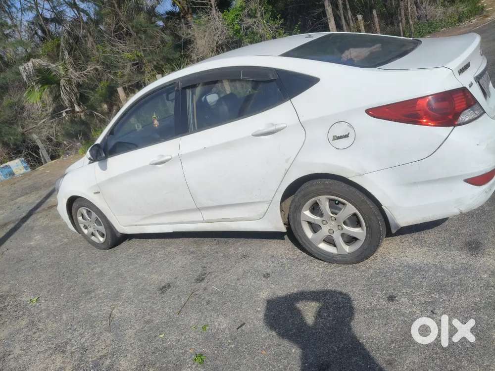 Hyundai Verna 1.6 Sx Crdi 2012