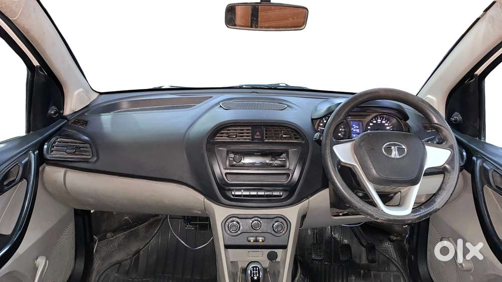 Tata Tiago Xe, 2018, Petrol