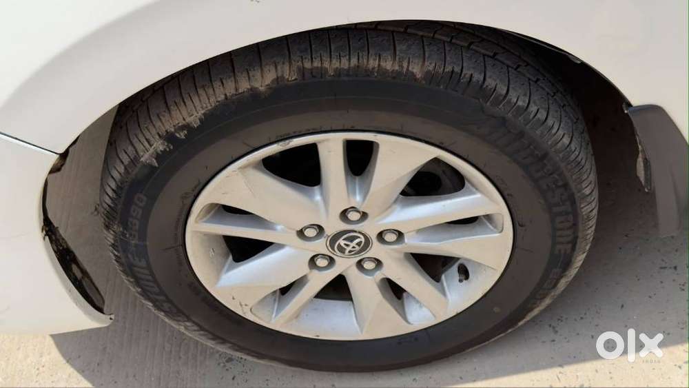Toyota Innova Crysta 2.4 G Mt 7 Str, 2016, Diesel