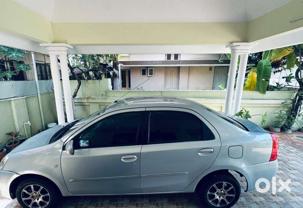 Toyota Etios 2011 Petrol Car