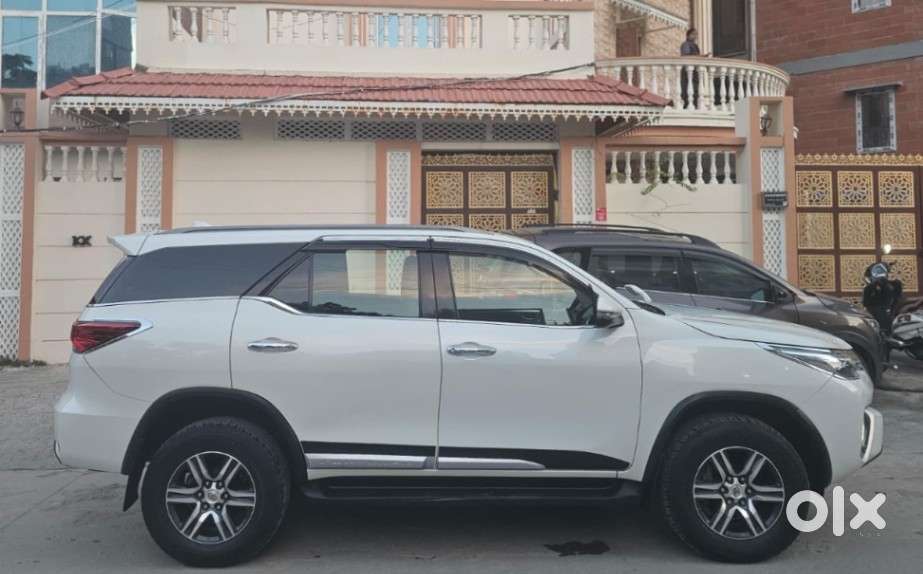 Toyota Fortuner 4x2 At 2.8 Diesel, 2019, Diesel