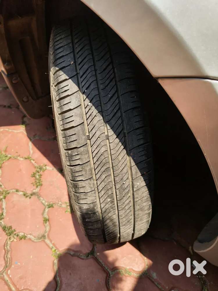 Maruti Suzuki Swift Dzire 2012 Petrol Well Maintained