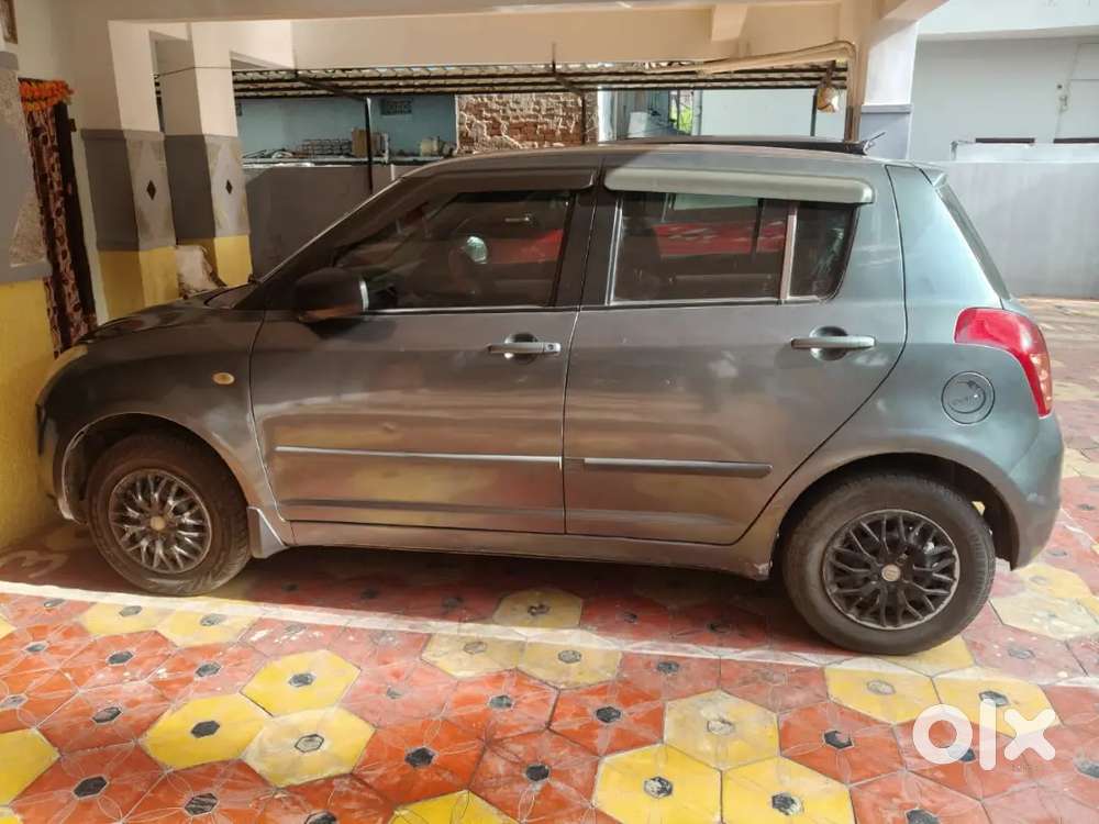 Maruti Suzuki Swift 2011