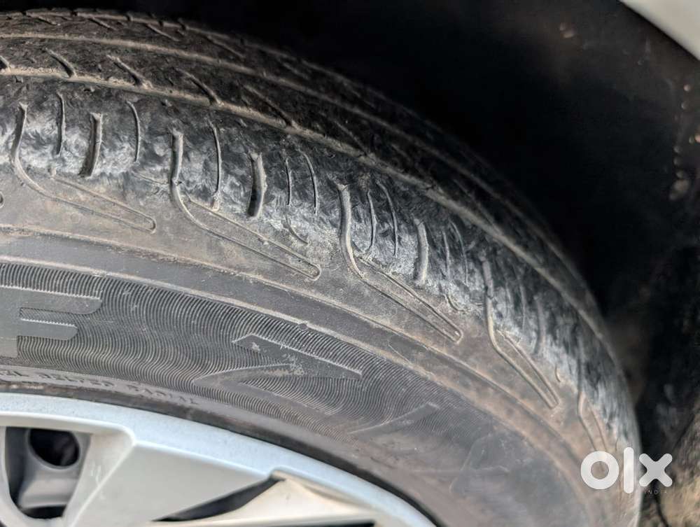 Maruti Suzuki Swift Dzire, 2012, Petrol
