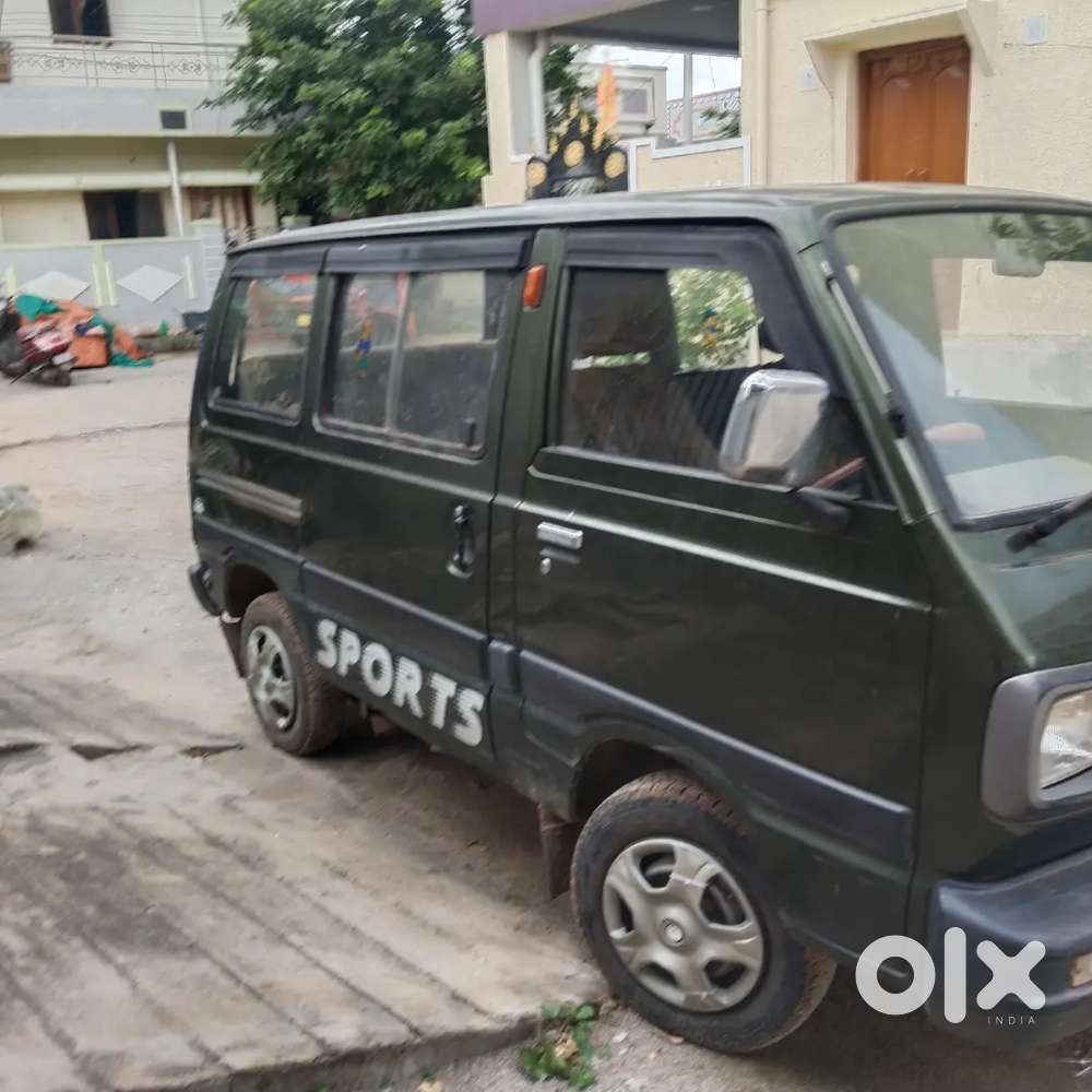 1999 Model 8 Seater