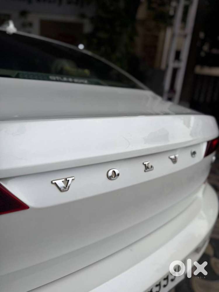 Volvo S90 D4 Inscription, 2017, Diesel