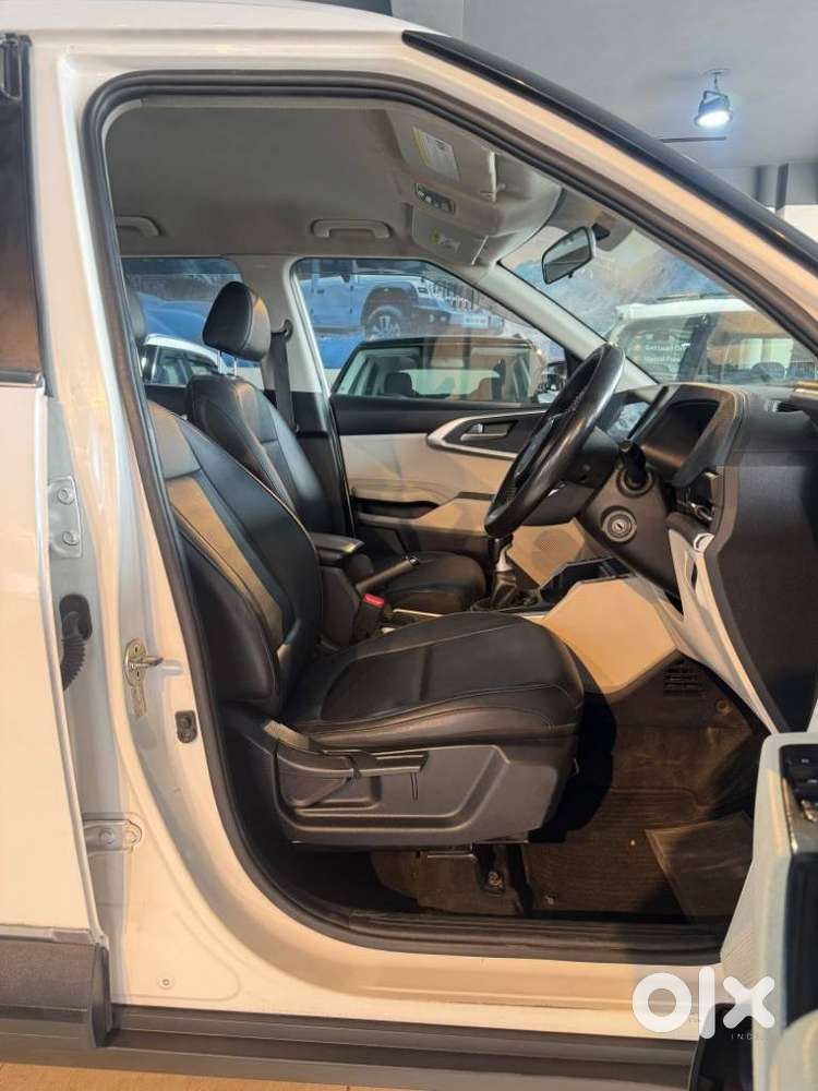 Kia Carens D1.5 6mt Premium 07, 2023, Diesel