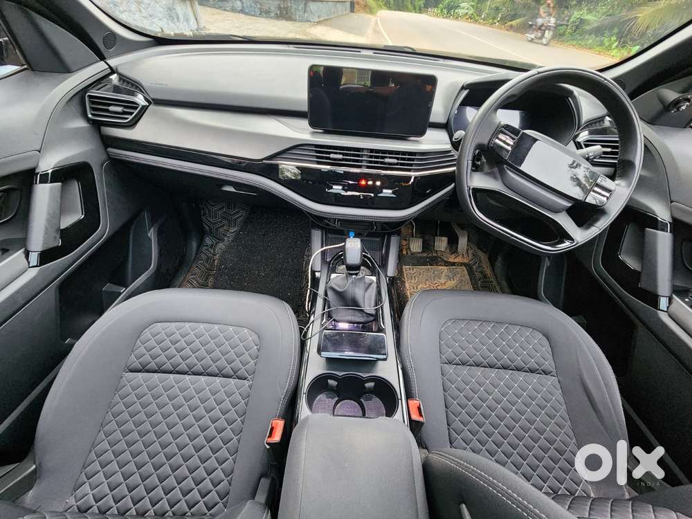 Tata Safari Pure Plus S Dark Edition, 2026, Diesel