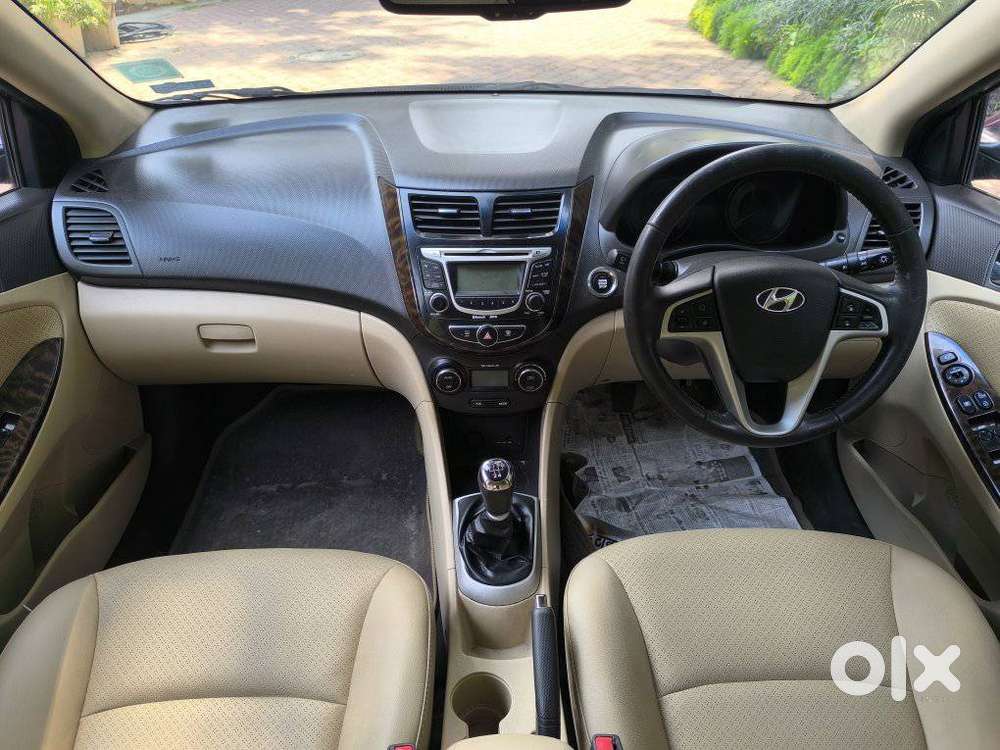 Hyundai Verna Fluidic 1.6 Vtvt Sx Opt, 2012, Petrol