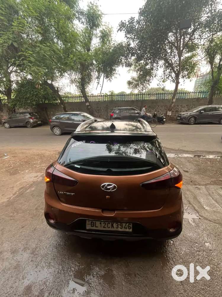 Hyundai I20 Active 2016 Cng & Petrol - 10/10 Condition