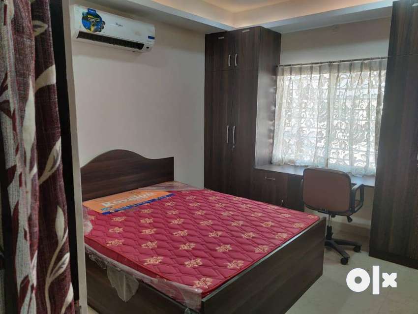 3-bhk-flat-for-rent-at-hs-royal-apartment-tolichowki-for-rent