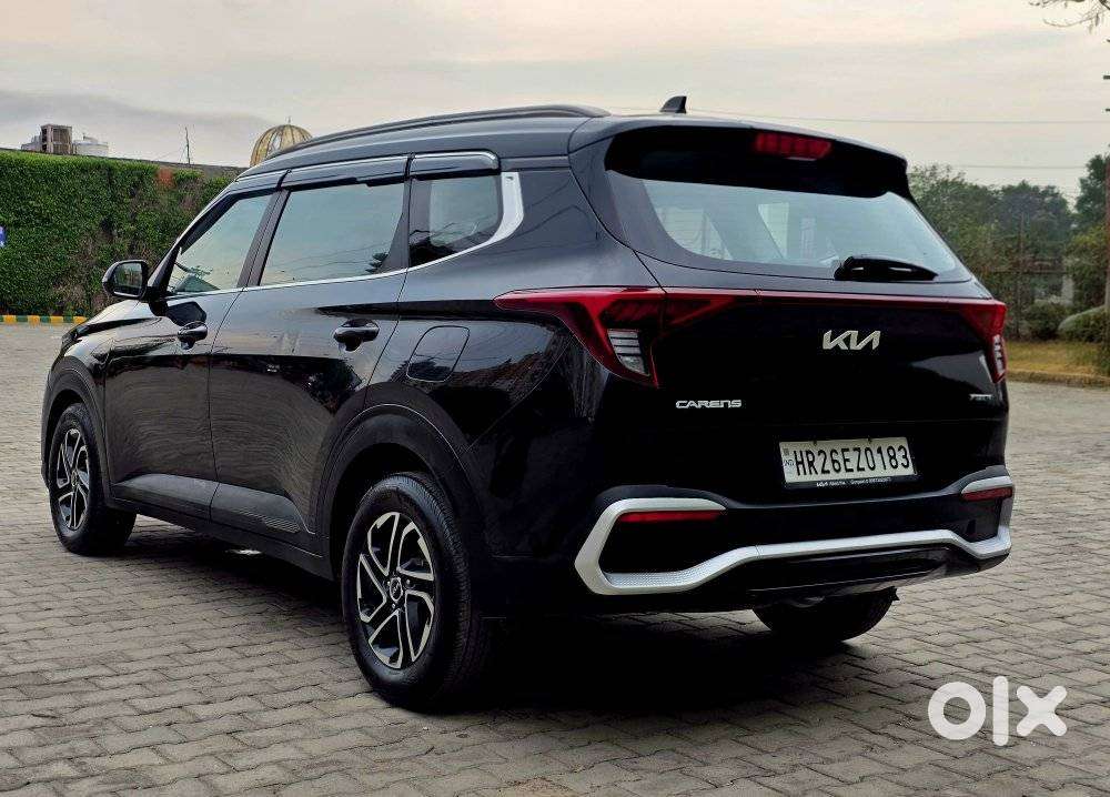 Kia Carens 1.4 Prestige Plus Turbo Dct 7 Str, 2023, Petrol