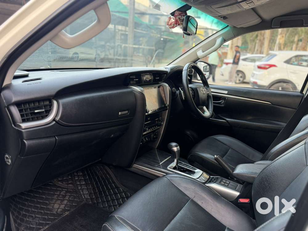 Toyota Fortuner 3.0 4x2 Automatic, 2022, Diesel