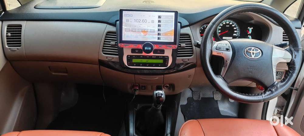 Toyota Innova 2.5 V 7 Str, 2015, Diesel