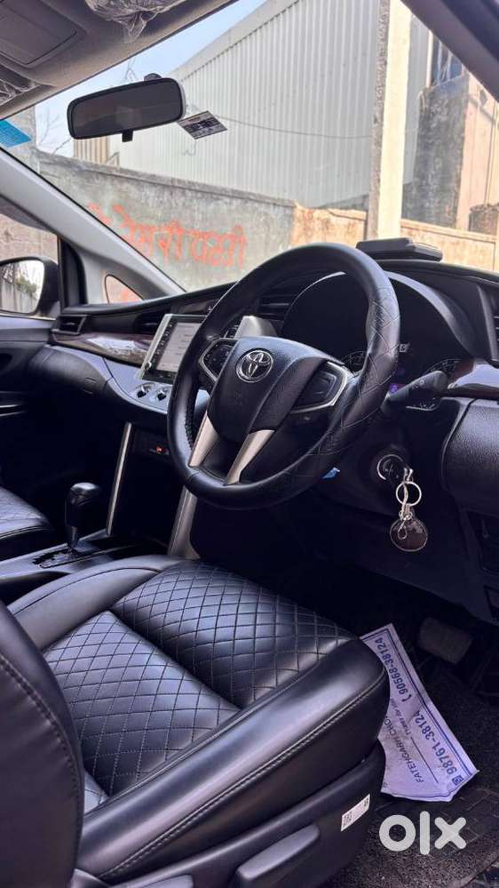 Toyota Innova Crysta, 2022, Petrol