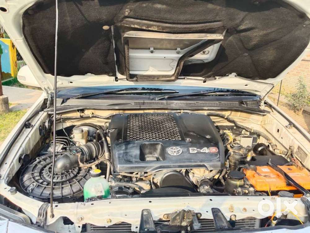 Toyota Fortuner 2011-2016 4x2 Manual, 2015, Diesel