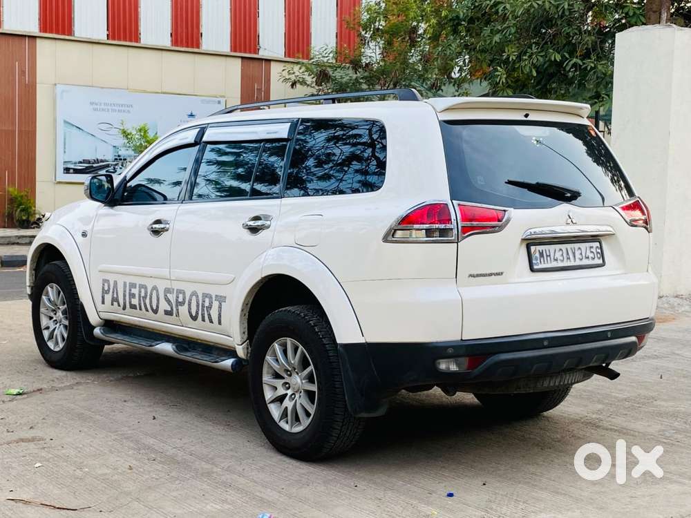 Mitsubishi Pajero Sport 2.5 Manual, 2015, Diesel