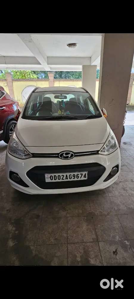 Rs3,10000 Grand I10 Sports Special Edition Petrol