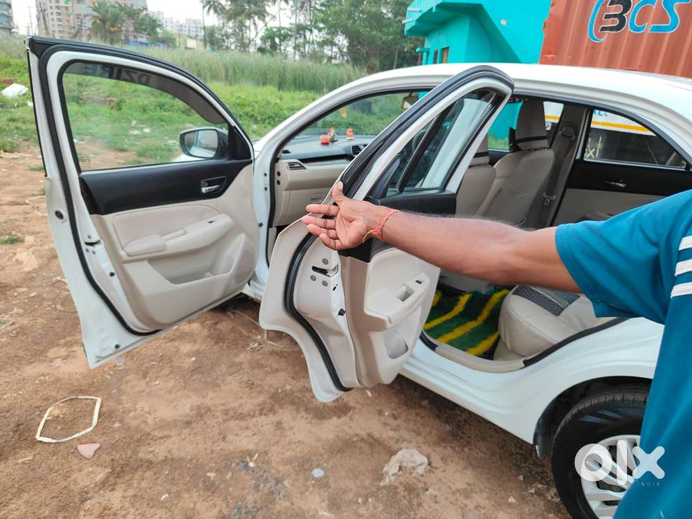 Maruti Suzuki Dzire 1.2 Vxi, 2019, Petrol