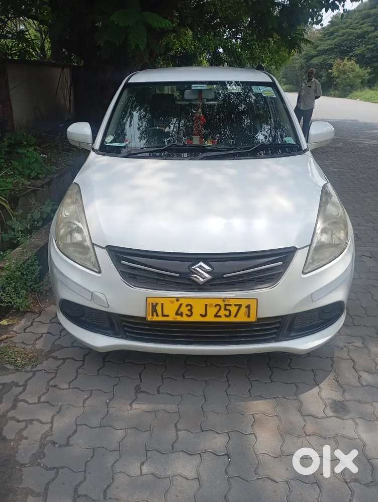 Maruti Suzuki Dzire 2016 Diesel 232500 Km Driven