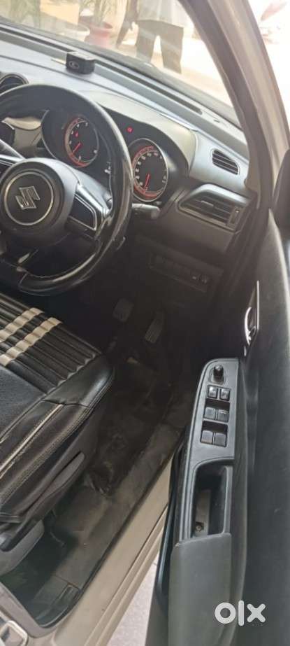 Maruti Suzuki Swift Vxi Optional, 2020, Petrol