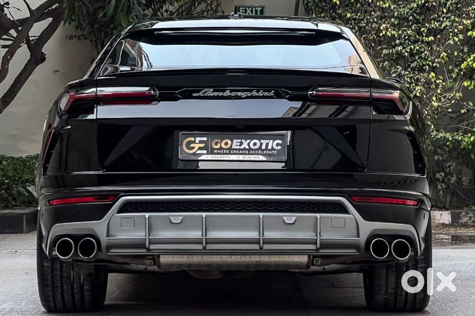 Lamborghini Urus, 2021, Petrol