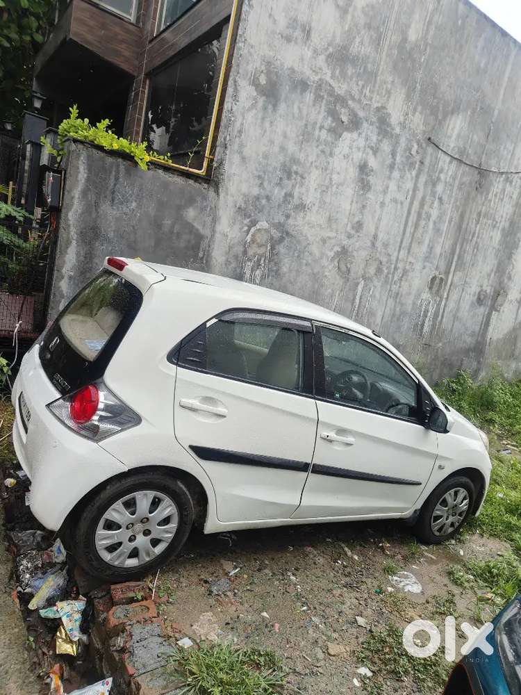 Honda Brio Vx Oct  2012 , Only Petrol Fix Price