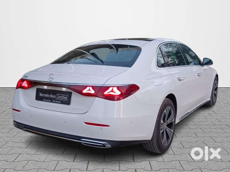 Mercedes-benz E-class E 200, 2026, Petrol
