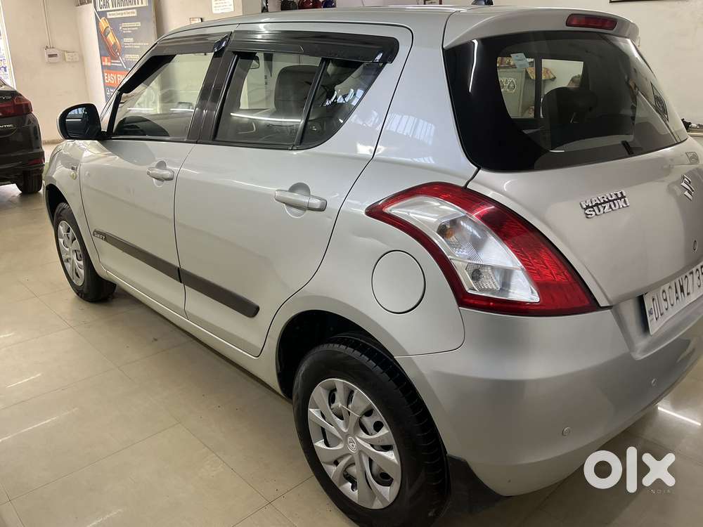 Maruti Suzuki Swift Lxi Option, 2017, Petrol