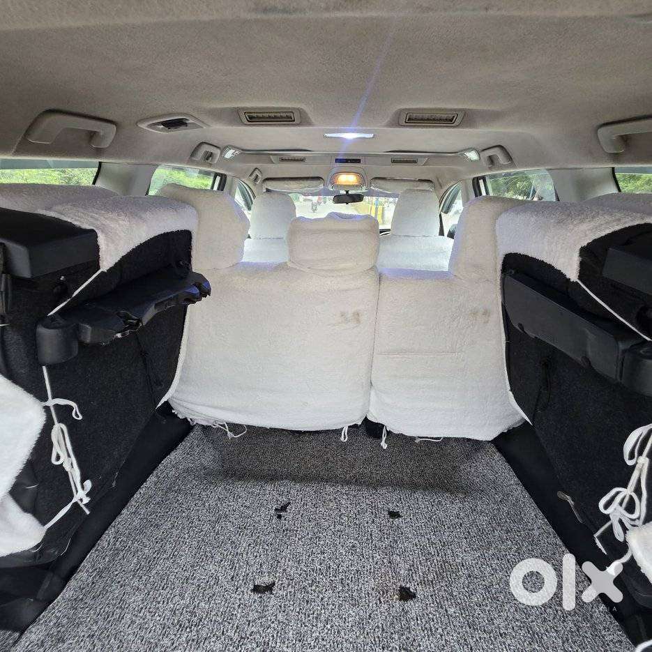 Toyota Innova Crysta 2.4 V 8 Str, 2017, Diesel
