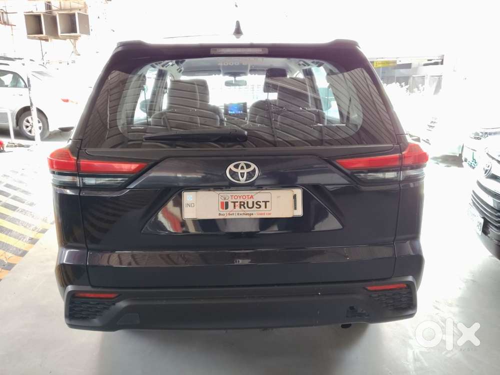 Toyota Innova Hycross 2.0 Gx 7 Str, 2023, Petrol